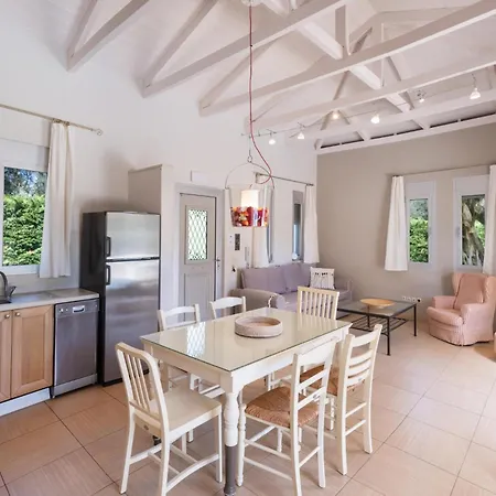 Maria By Vintage Travel