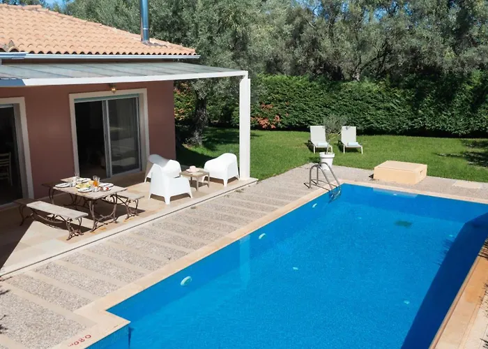 Maria By Vintage Travel