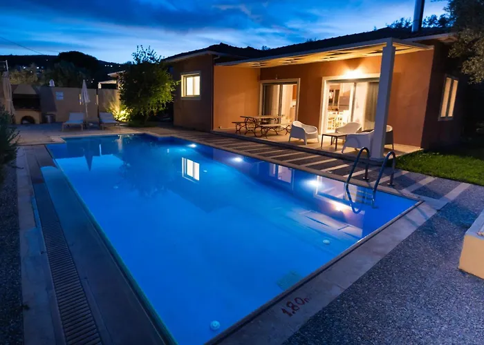 Maria By Vintage Travel Villa *