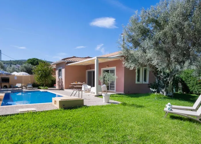 Maria By Vintage Travel