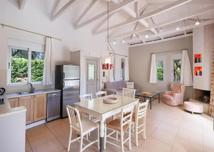 Maria By Vintage Travel