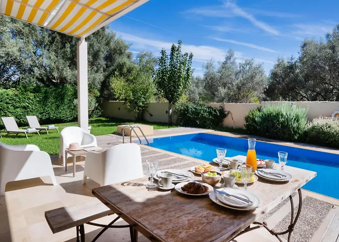 Villa Maria By Vintage Travel